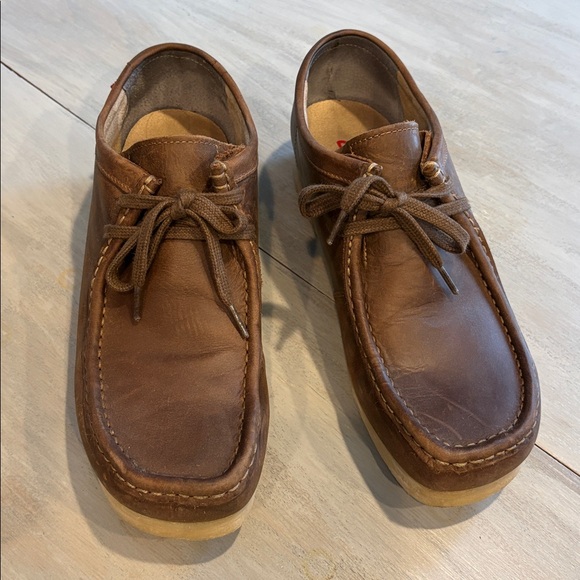 Clarks Tan Leather Chukka Boots for Men - Picture 5 of 7